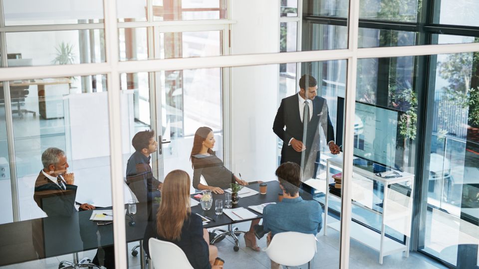 スペイン進出 会社イメージ